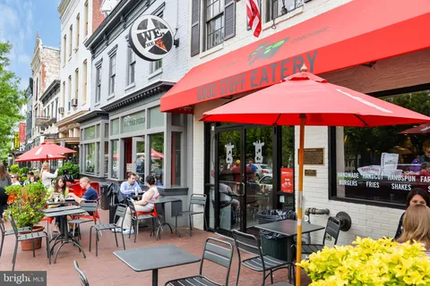 $849,000 | 1347 F Street Northeast, Washington, DC 20002