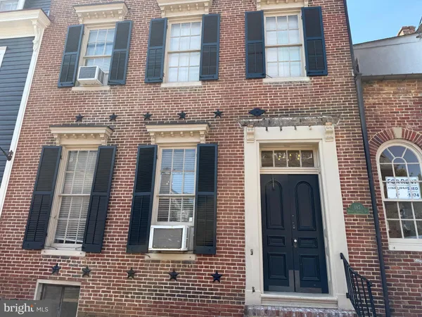 $2,500 | 185 Prince George Street, Annapolis, MD 21401