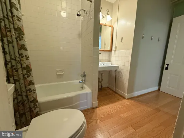 $2,500 | 185 Prince George Street, Annapolis, MD 21401