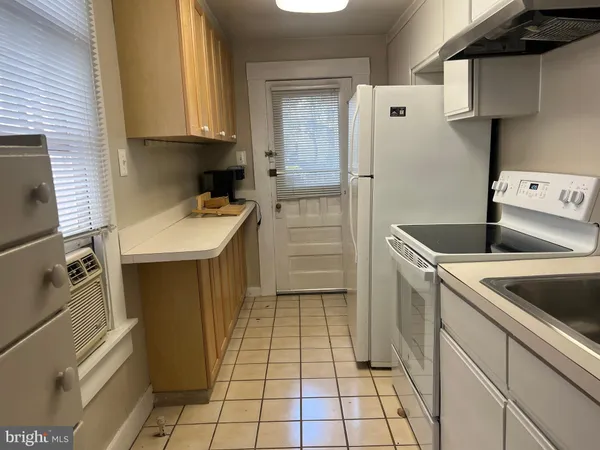 $2,500 | 185 Prince George Street, Annapolis, MD 21401