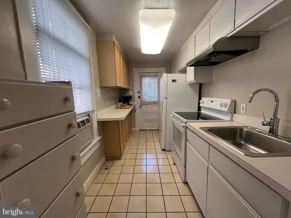 $2,500 | 185 Prince George Street, Annapolis, MD 21401