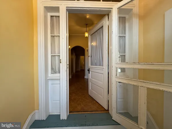 $2,500 | 185 Prince George Street, Annapolis, MD 21401