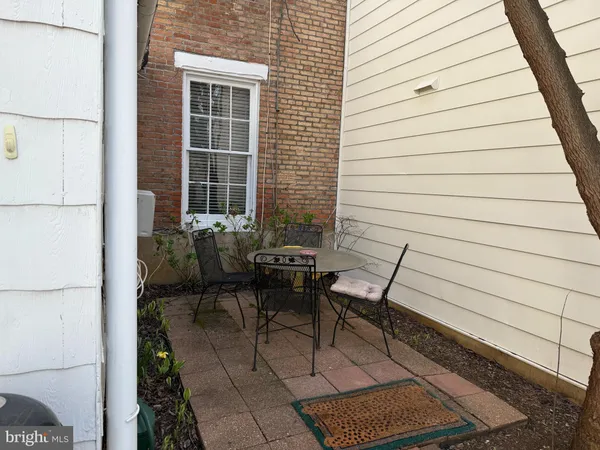 $2,500 | 185 Prince George Street, Annapolis, MD 21401