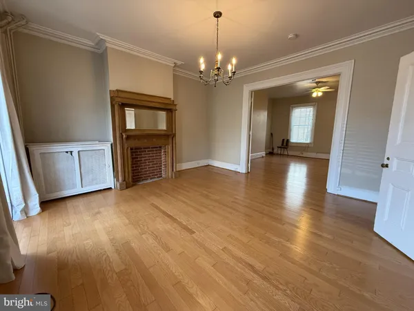 $2,500 | 185 Prince George Street, Annapolis, MD 21401