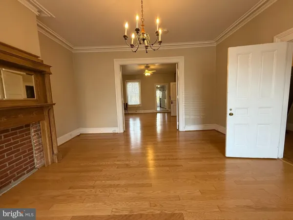 $2,500 | 185 Prince George Street, Annapolis, MD 21401