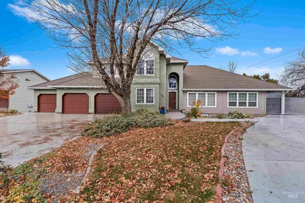 $1,550,000 | 3160 East Springwood Drive, Meridian, ID 83642