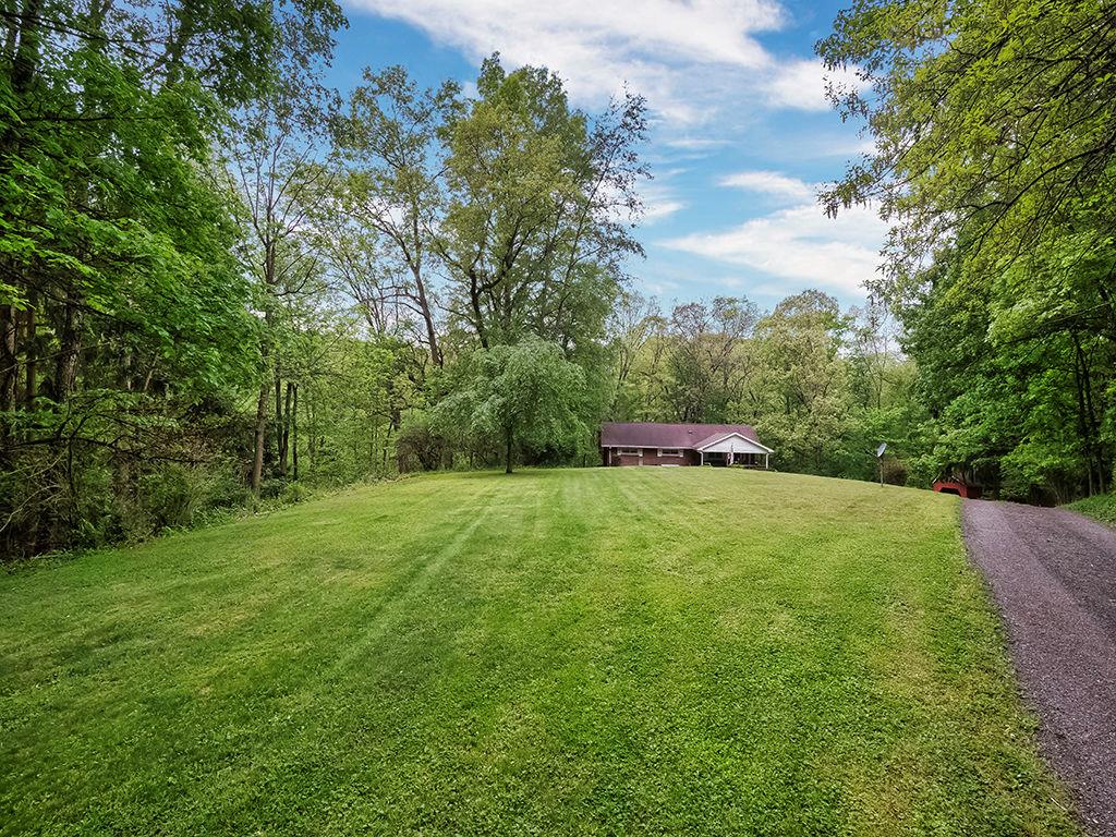 115 Ben Venue Road Fombell, PA 16123 - Photo 9 of 31