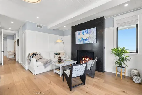 $21,995 | 201 Opal Avenue, Newport Beach, CA 92662