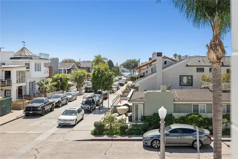 $21,995 | 201 Opal Avenue, Newport Beach, CA 92662
