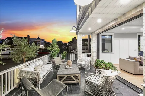 $21,995 | 201 Opal Avenue, Newport Beach, CA 92662