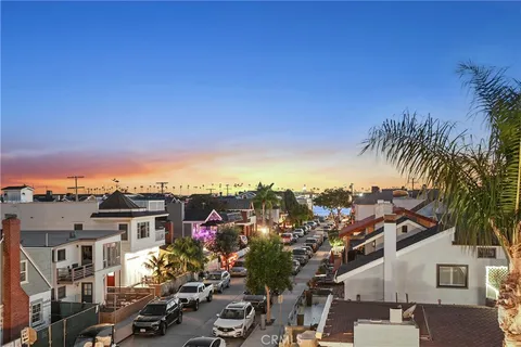 $21,995 | 201 Opal Avenue, Newport Beach, CA 92662