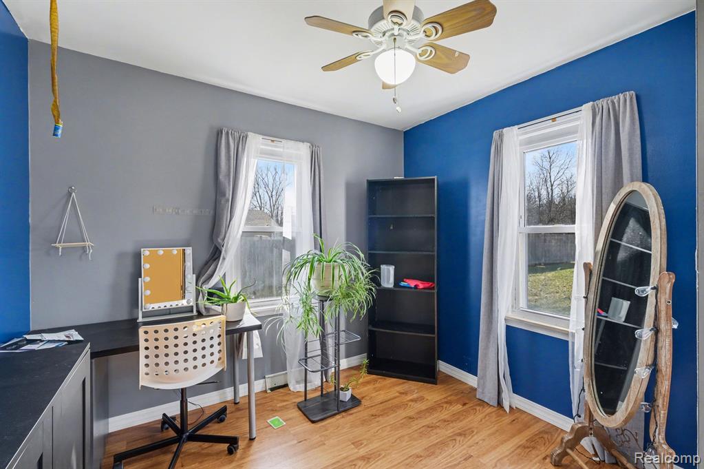 5091 West Carpenter Road Flint, MI 48504 - Photo 14 of 22