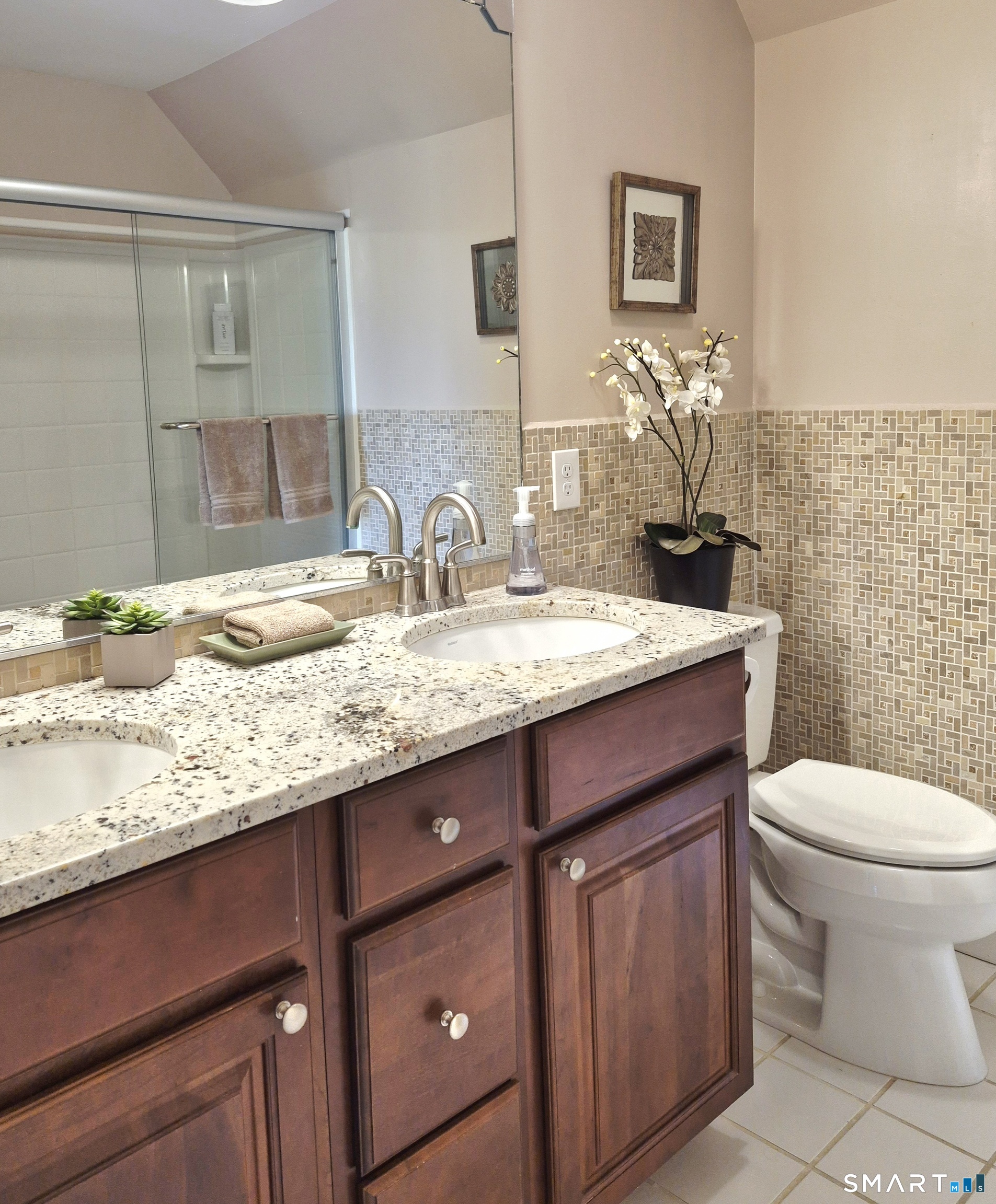 111 Logging Trail Road, Unit 111 Danbury, CT 06811 - Photo 22 of 34 Hall Bath
