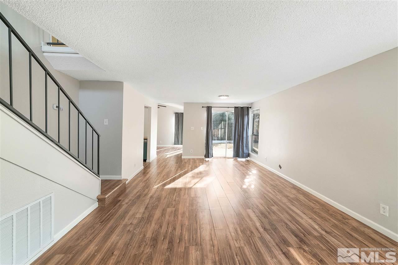 2620 Starks Way Reno, NV 89512 - Photo 7 of 23 Photo 7