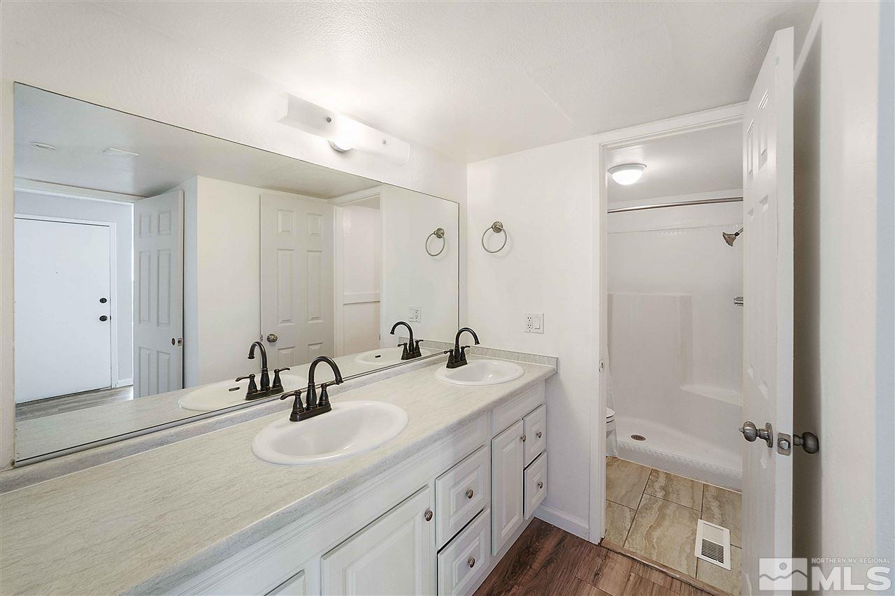 2620 Starks Way Reno, NV 89512 - Photo 10 of 23 Photo 10