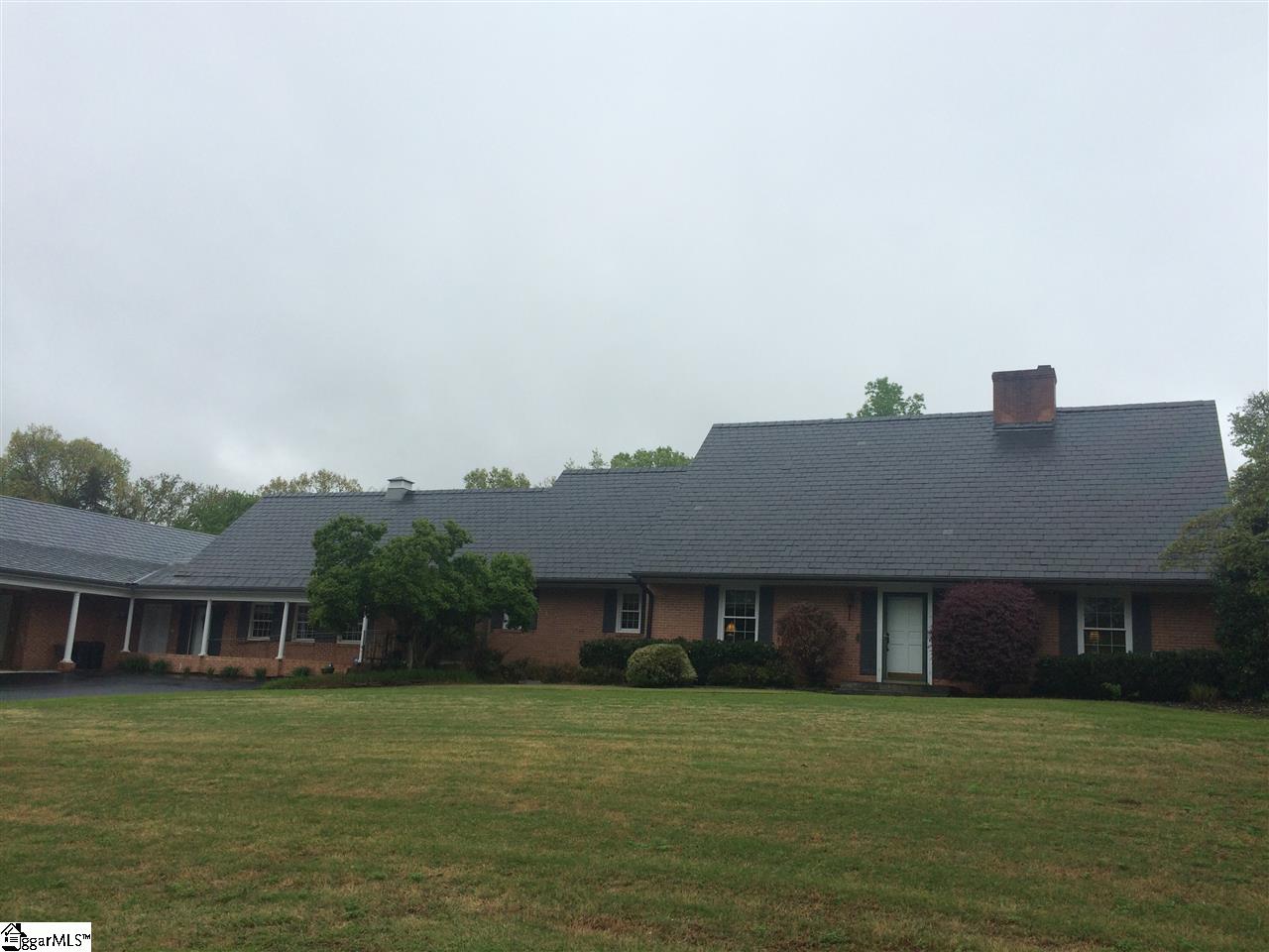 1916 Roe Ford Road Greenville, SC 29617 - Photo 1 of 36 Gallery Image 1