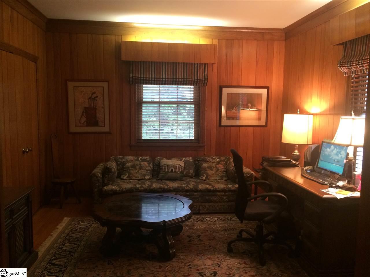 1916 Roe Ford Road Greenville, SC 29617 - Photo 11 of 36 Gallery Image 11