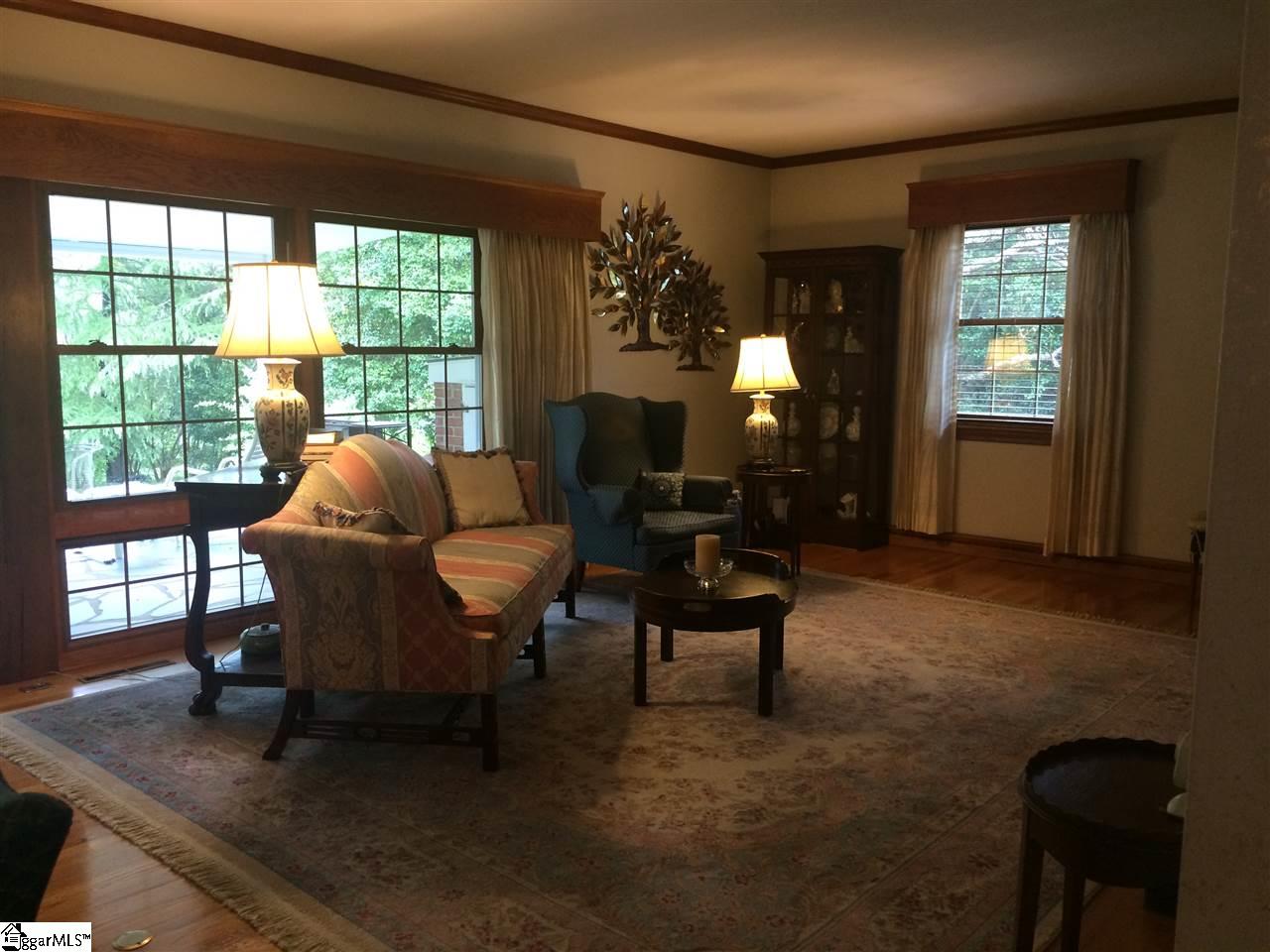 1916 Roe Ford Road Greenville, SC 29617 - Photo 3 of 36 Gallery Image 3