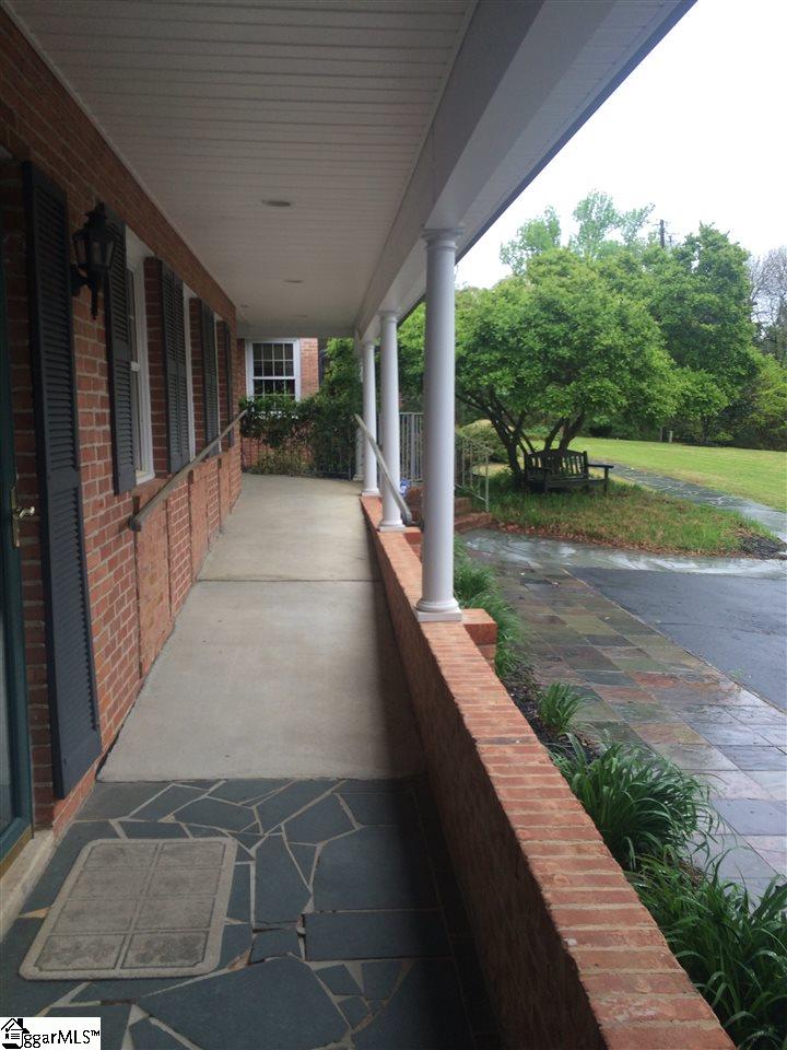 1916 Roe Ford Road Greenville, SC 29617 - Photo 31 of 36 Gallery Image 31