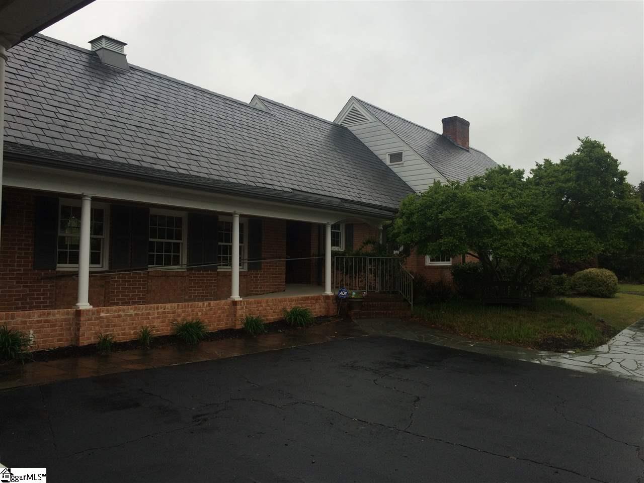 1916 Roe Ford Road Greenville, SC 29617 - Photo 32 of 36 Gallery Image 32