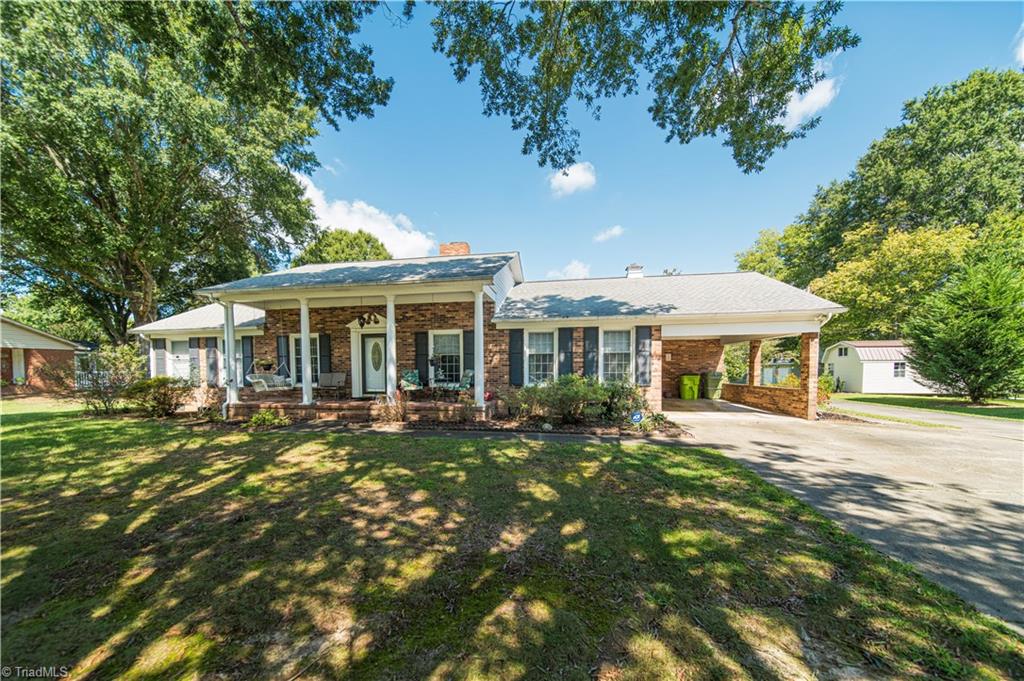 160 Bailey Road Winston-Salem, NC 27107 - Photo 29 of 30 Welcome to 160 Bailey Road!