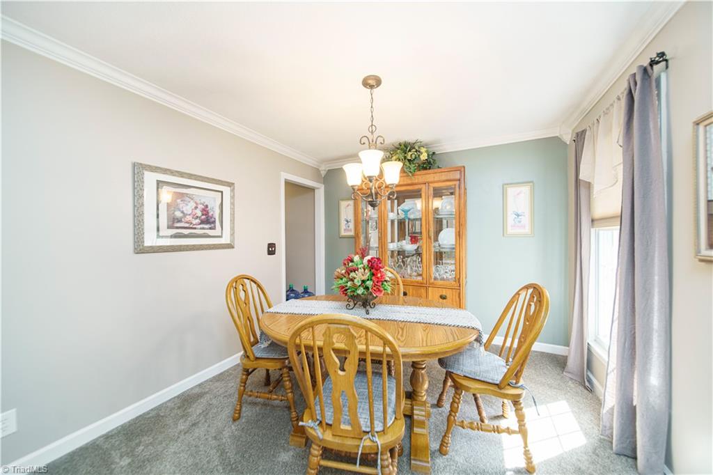 160 Bailey Road Winston-Salem, NC 27107 - Photo 3 of 30 Dining Room