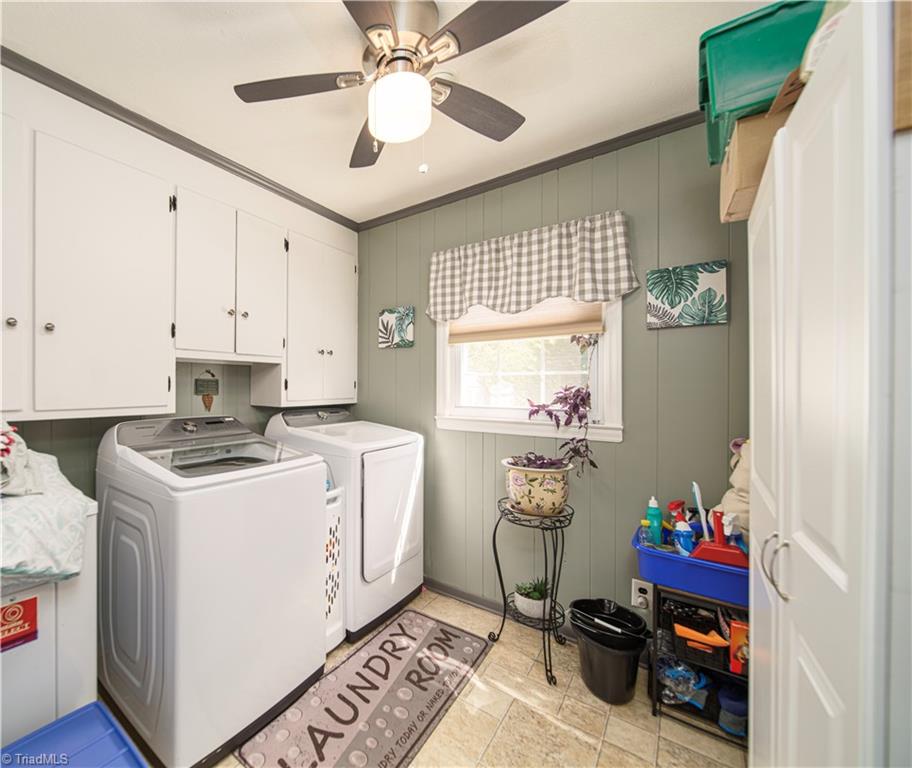 160 Bailey Road Winston-Salem, NC 27107 - Photo 9 of 30 Laundry Room