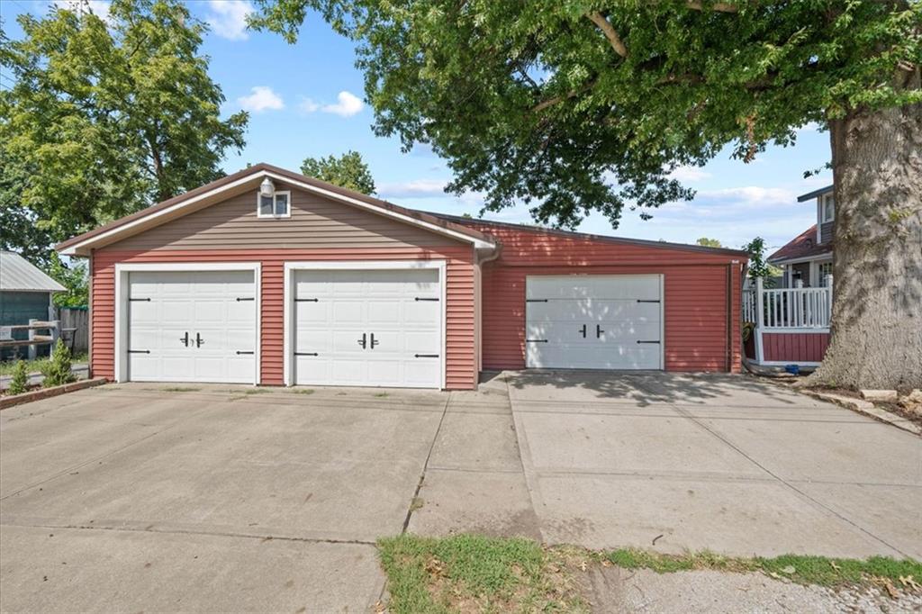 12910 Grandview Road Grandview, MO 64030 - Photo 30 of 39 Gallery Image 30