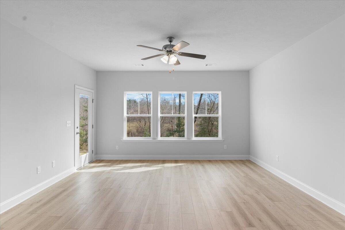 1304 Newbern Drive Grovetown, GA 30813 - Photo 13 of 30 13-Family Room
