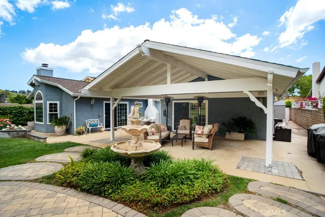 $1,699,000 | 6505 Smoke Tree Avenue, Oak Park, CA 91377