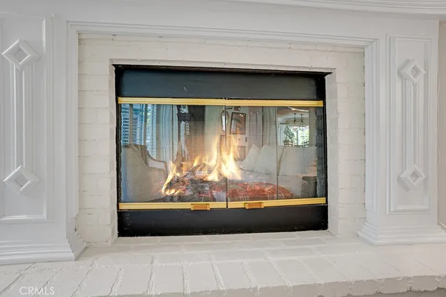 $1,699,000 | 6505 Smoke Tree Avenue, Oak Park, CA 91377