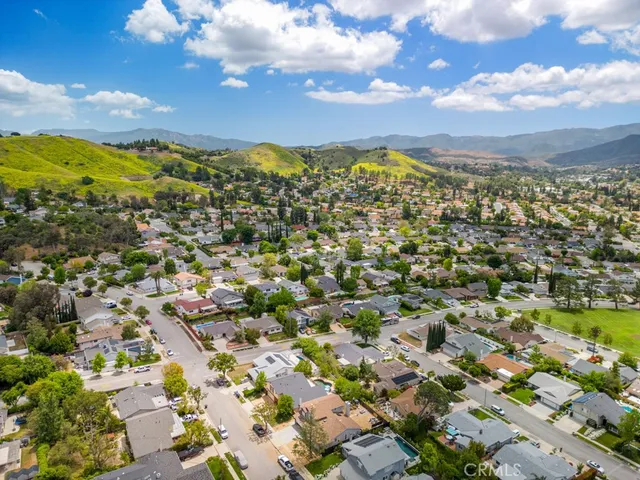 $1,699,000 | 6505 Smoke Tree Avenue, Oak Park, CA 91377