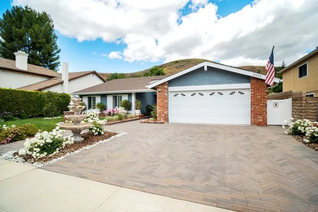 $1,699,000 | 6505 Smoke Tree Avenue, Oak Park, CA 91377