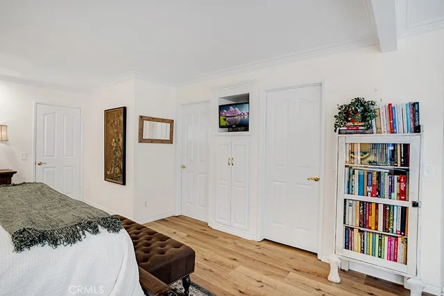 $1,699,000 | 6505 Smoke Tree Avenue, Oak Park, CA 91377