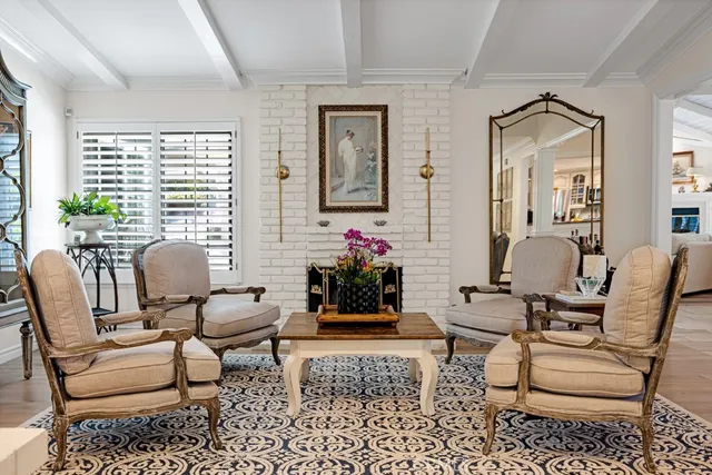 $1,699,000 | 6505 Smoke Tree Avenue, Oak Park, CA 91377