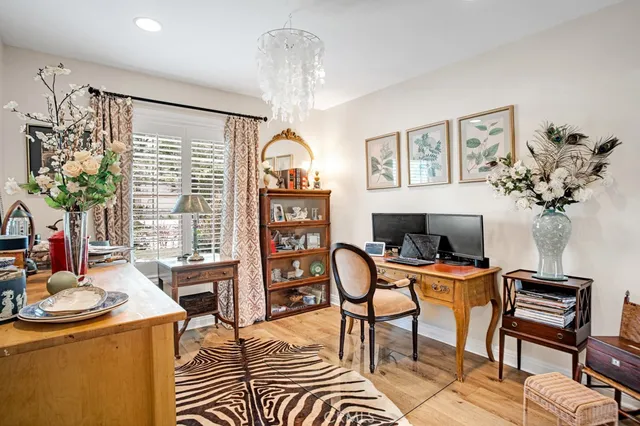 $1,699,000 | 6505 Smoke Tree Avenue, Oak Park, CA 91377