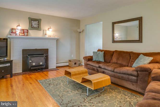 595 Sparton Road York, PA 17403 - Photo 2 of 36 Gallery Image 2