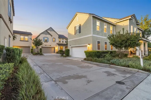 $660,000 | 3126 East Painted Cres Street, Ontario, CA 91762