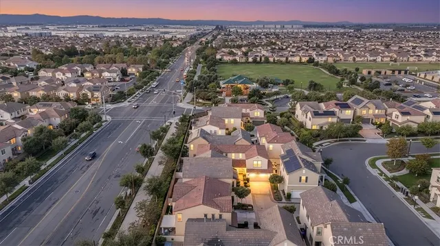 $660,000 | 3126 East Painted Cres Street, Ontario, CA 91762