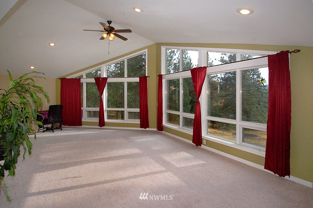15308 East Nelson Road Elk, WA 99009 - Photo 3 of 15