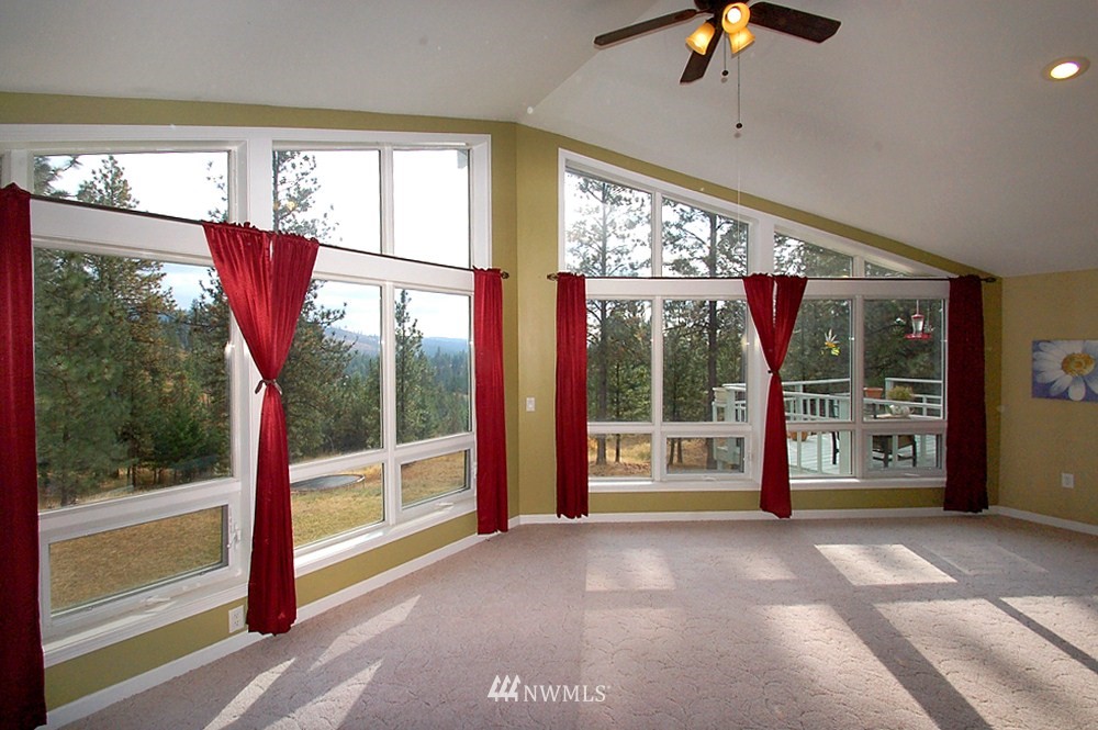 15308 East Nelson Road Elk, WA 99009 - Photo 4 of 15