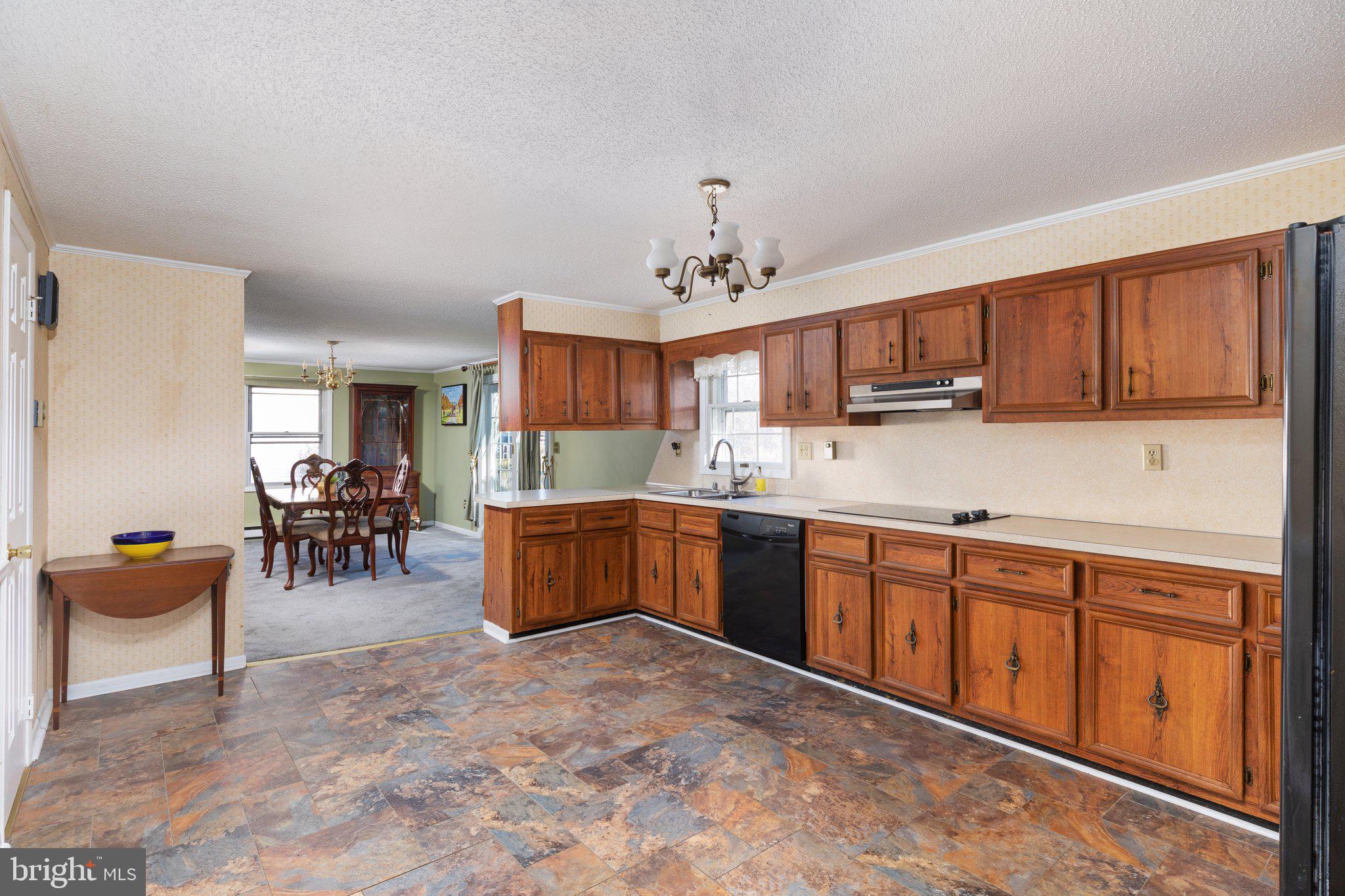 32 7th Street Shenandoah Junction, WV 25442 - Photo 8 of 41