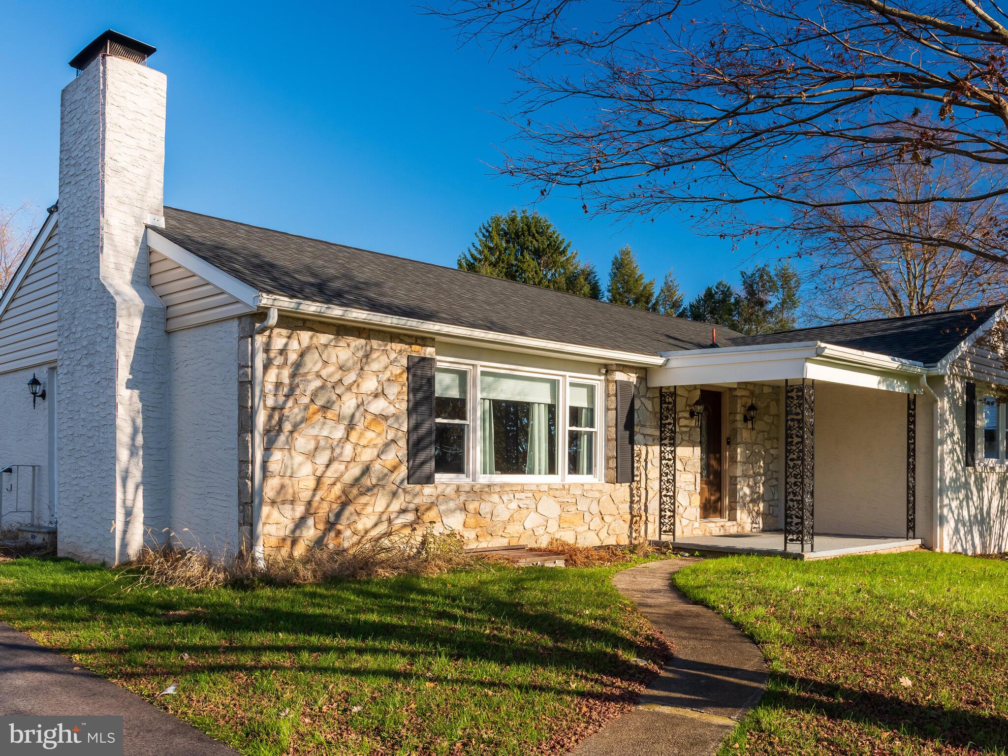 27 Ridge Road Phoenixville, PA 19460 - Photo 7 of 42