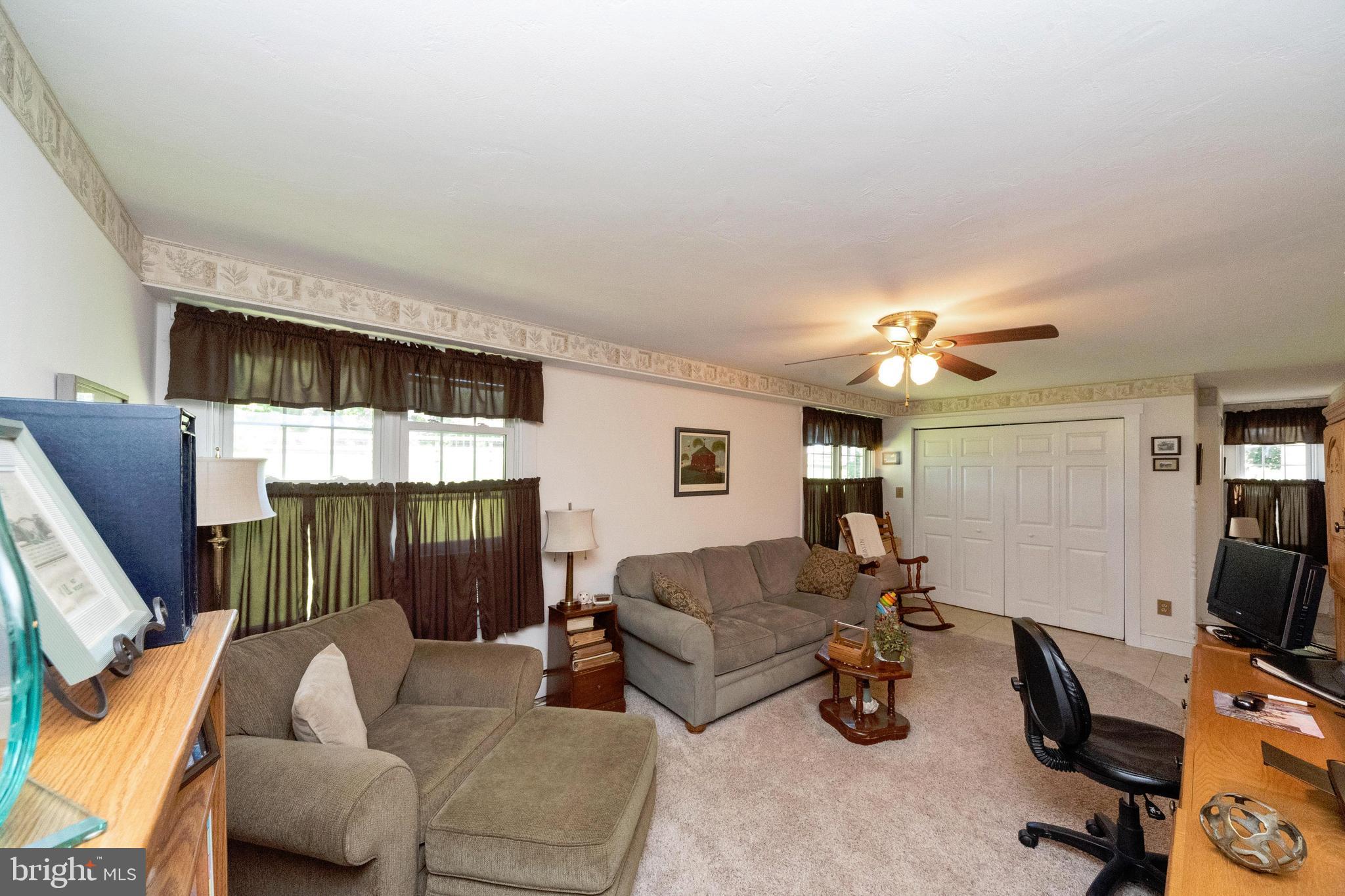 5533 New Park Road White Hall, MD 21161 - Photo 21 of 77 Family Room