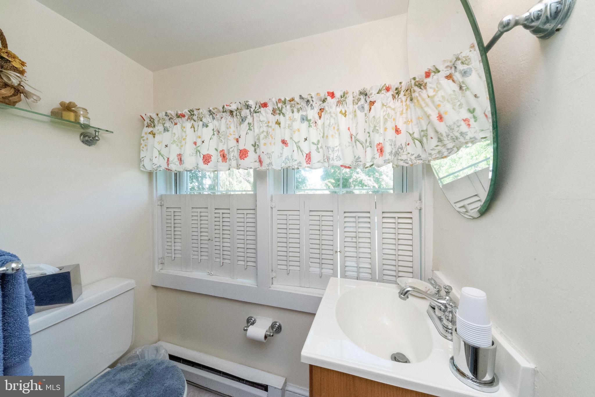 5533 New Park Road White Hall, MD 21161 - Photo 42 of 77 Hall Bathroom on second level