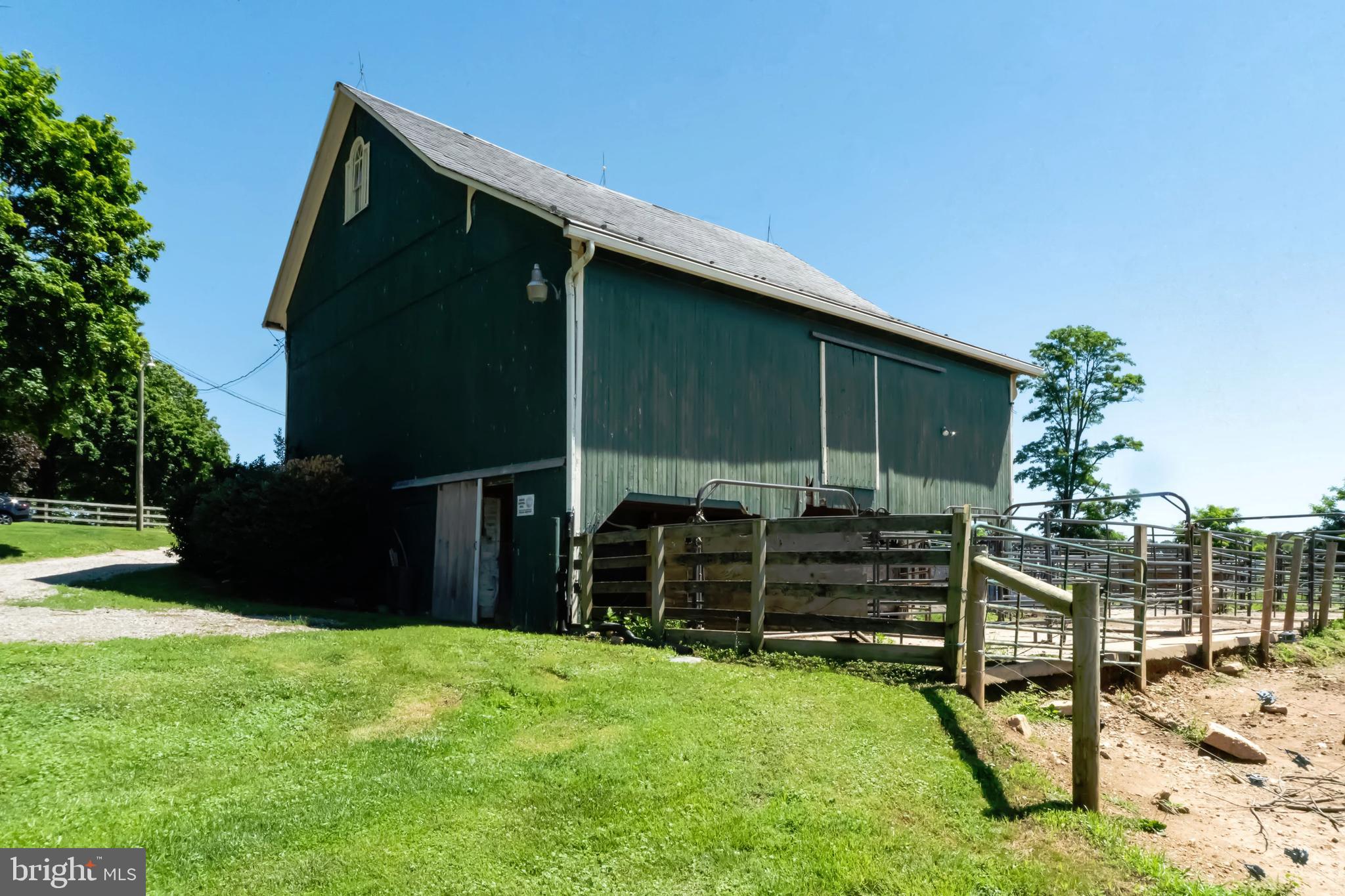5533 New Park Road White Hall, MD 21161 - Photo 51 of 77 Bank Barn - lower level