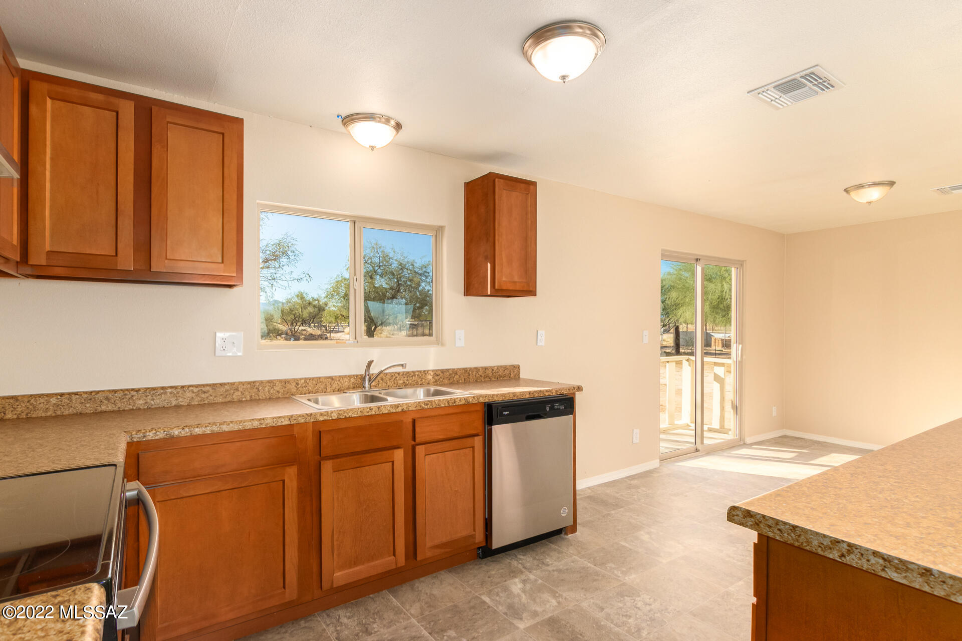 9271 South Fillmore Road Tucson, AZ 85736 - Photo 11 of 25 Gallery Image 11