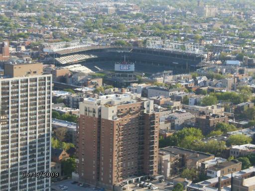 655 West Irving Park Road, Unit 4413 Chicago, IL 60613 - Photo 3 of 11 a city view