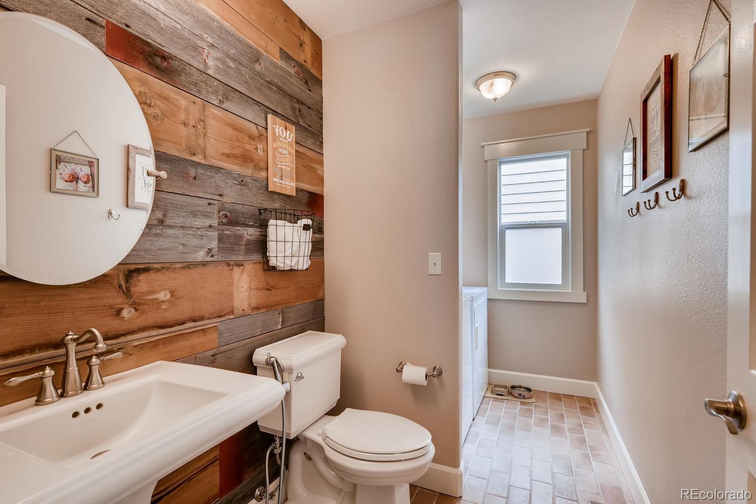 10232 South Rotherwood Circle Highlands Ranch, CO 80130 - Photo 14 of 27 Gallery Image 14