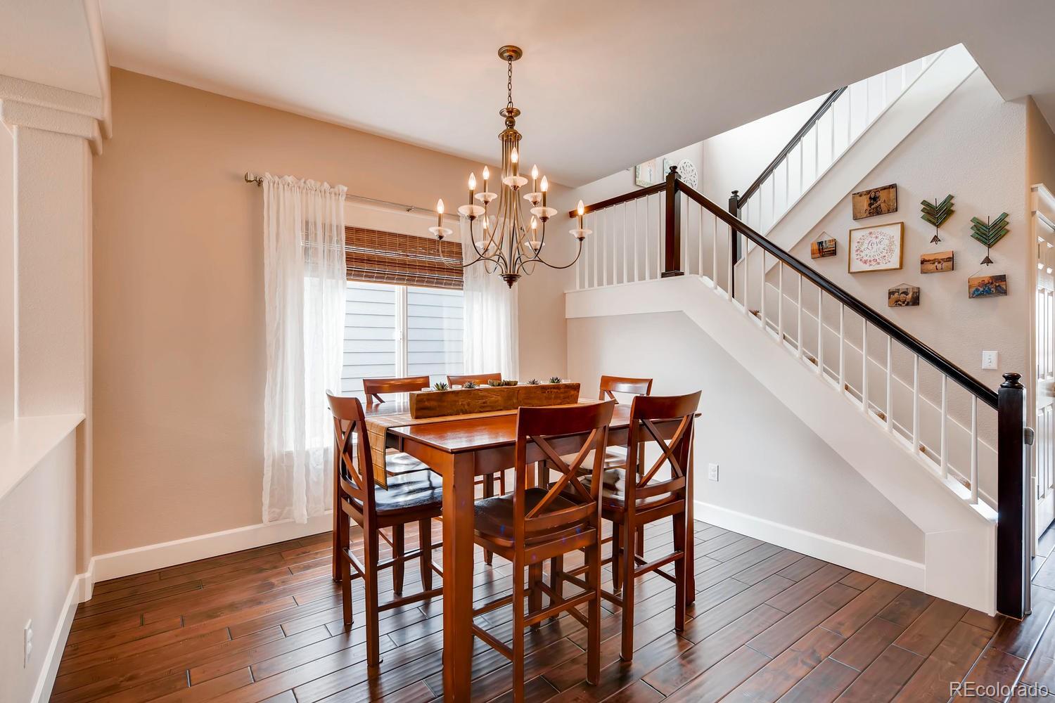 10232 South Rotherwood Circle Highlands Ranch, CO 80130 - Photo 5 of 27 Gallery Image 5